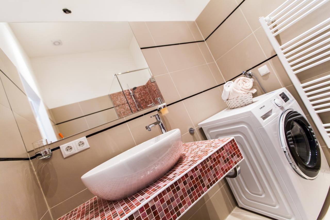 Vienna Market Apartments & Free Parking Экстерьер фото